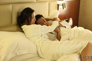 国产尺度床戏视频,揭秘激情瞬间，情感纠葛引人入胜