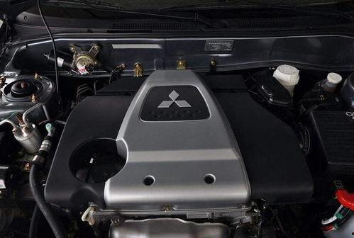 国产车发动机漏水吗视频